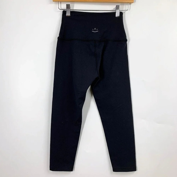 Beyond Yoga Women's Caught‎ In The Midi High Waisted Cropped Legging Size S - Picture 2 of 13